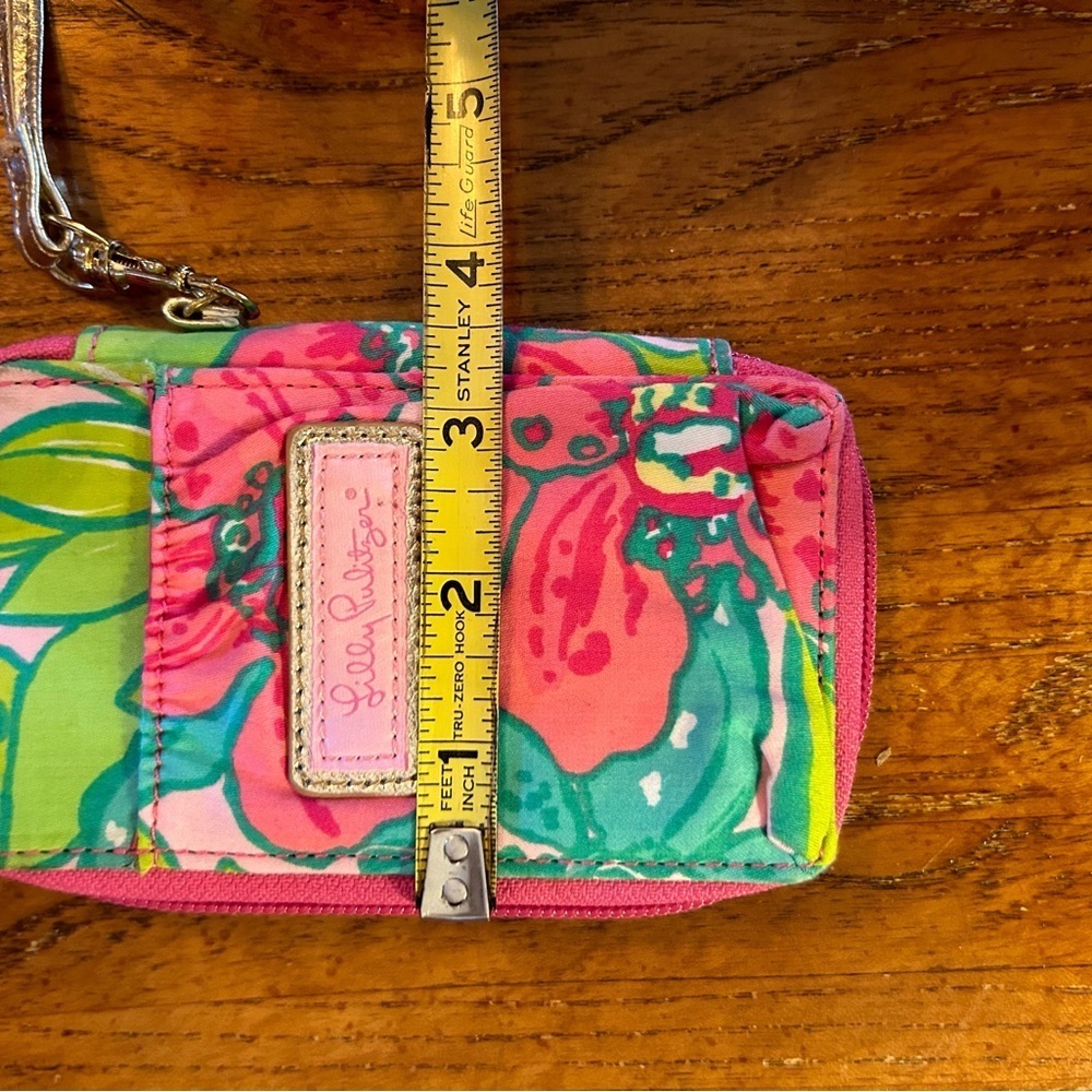 Lilly Pulitzer Small Wristlet NWOT! - Picture 6 of 11